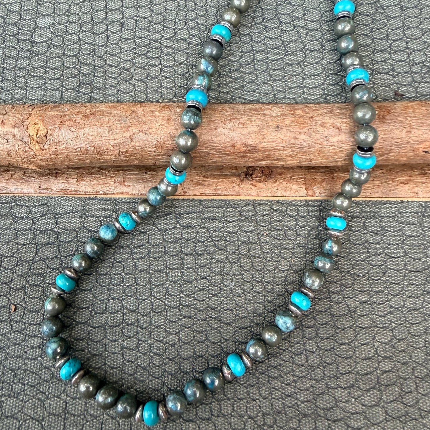 Sale - 18”-20” Hematite Agate Necklace