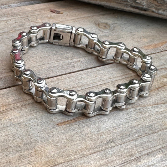 B0343  Statement Bracelet