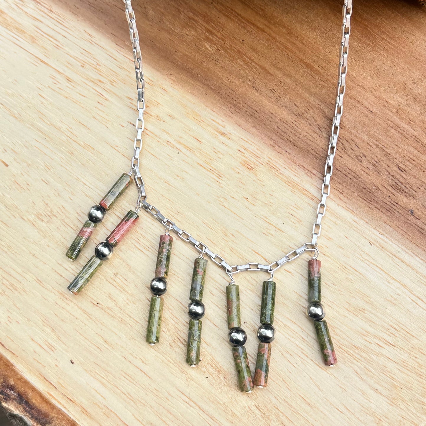 Navajo Pearl Unakite Necklace 18”-20”