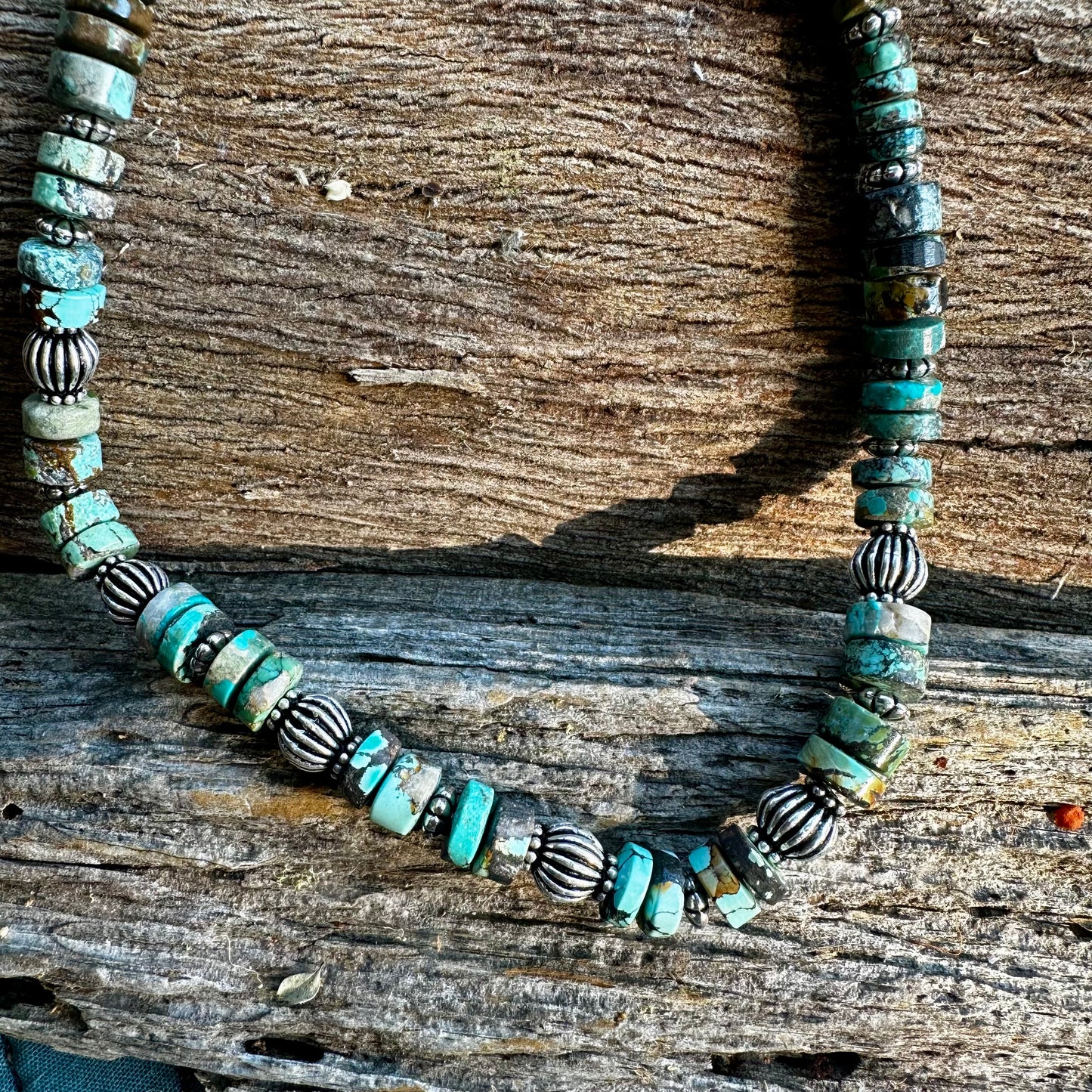 N0879   Turquoise Necklace (18”-20”)