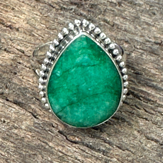 R0186.  Beryl Green  Ring