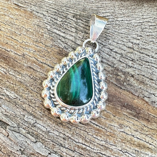 Taxco Malachite  Pendant 2”Necklace (18")