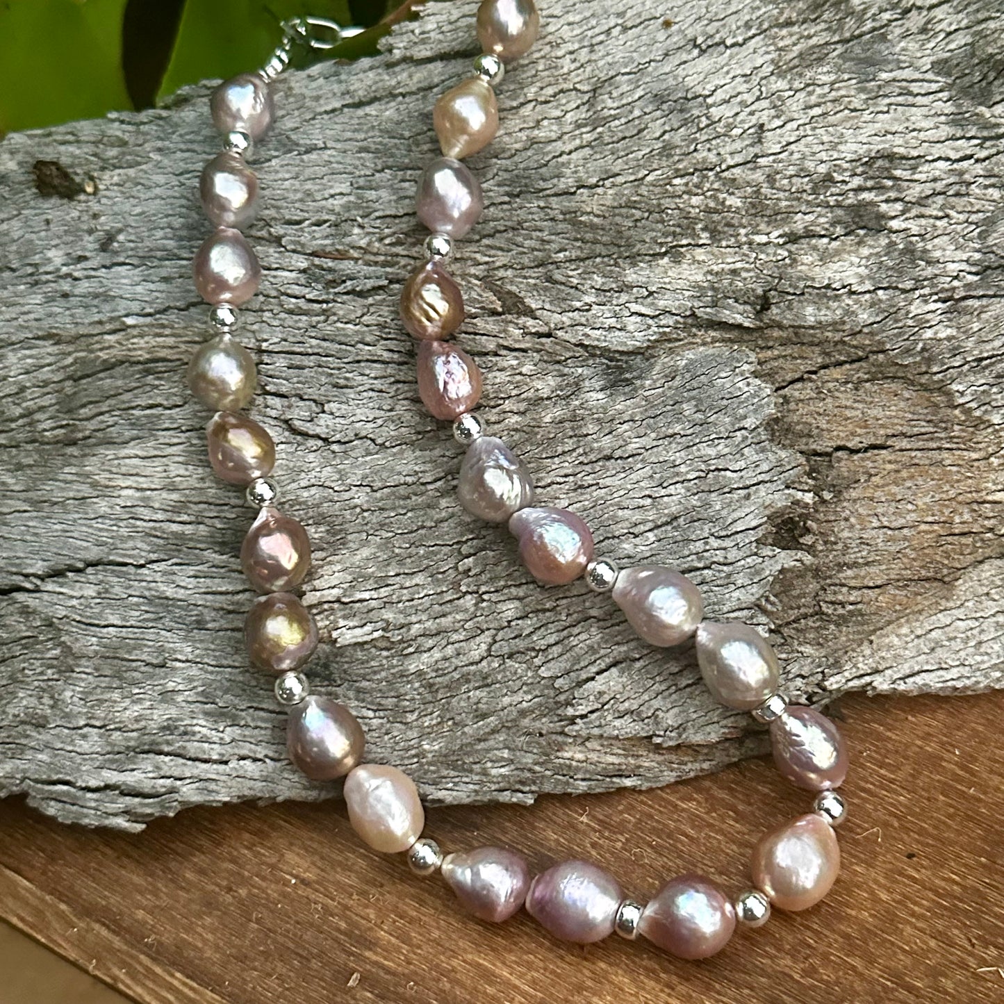 N0905 Pearl Statement Necklace 18”-20”