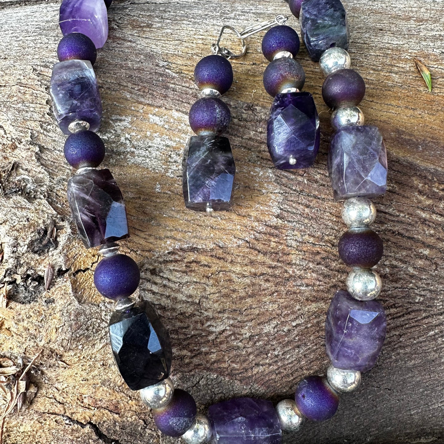 N0883 Korean Amethyst Druzy Necklace (18”-20”)