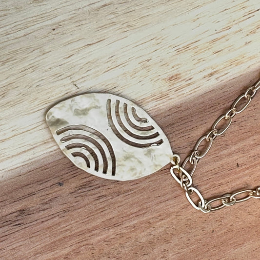 Gold Pendant Necklace