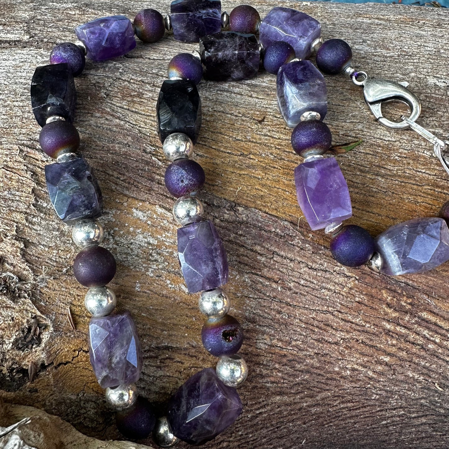 N0883 Korean Amethyst Druzy Necklace (18”-20”)