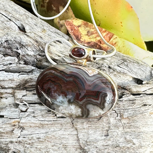 Jasper Amber Pendant Necklace (18")