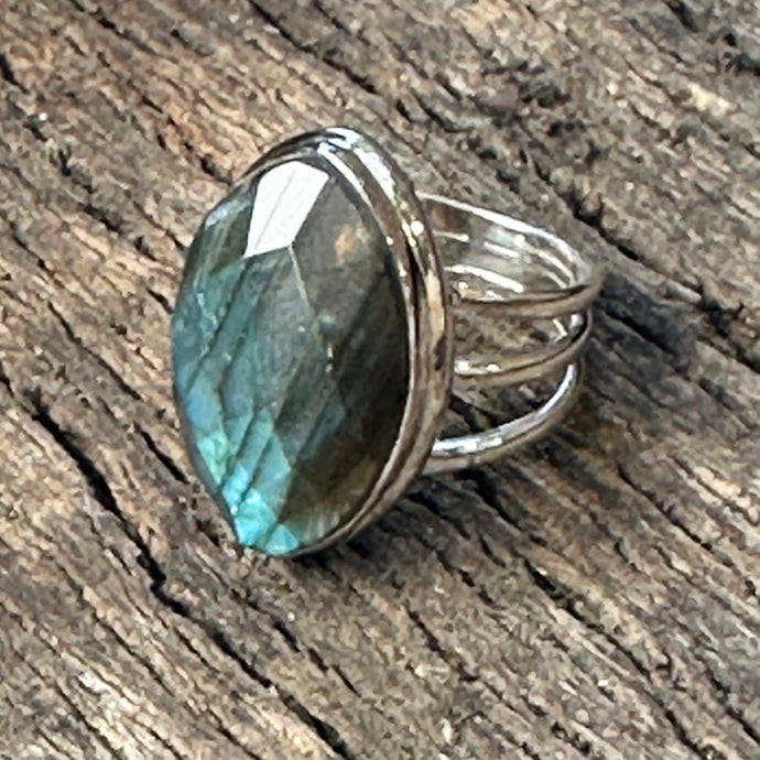 R0181.  Labradorite Statement Ring