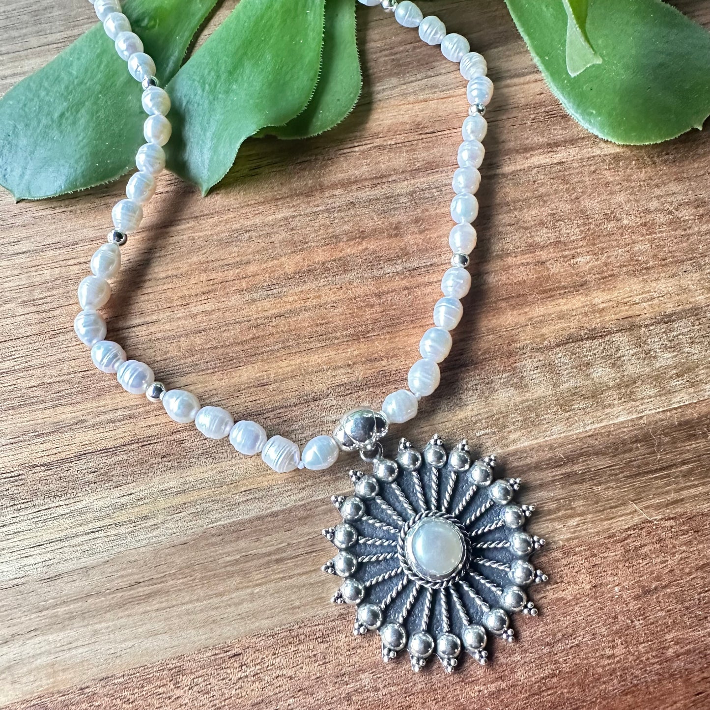 Pearl Pendant Necklace (18”-20”)