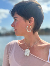 Load image into Gallery viewer, White Solar Agate 2” Necklace 18”
