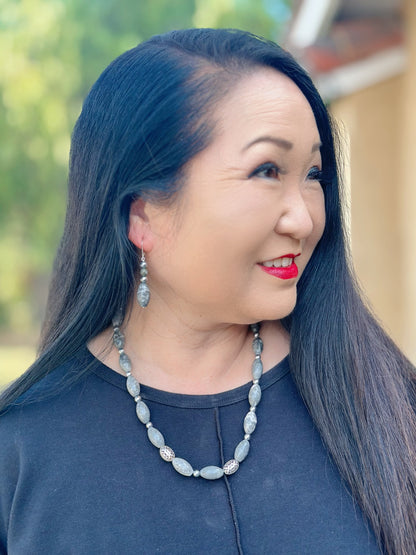 Gray Jasper Sterling Necklace with Earrings (18-20")