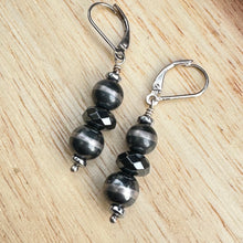 Load image into Gallery viewer, Navajo Pearl Earrings
