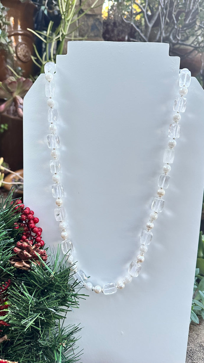 SN0354  28”-30” Pearl Crystal Moonstone Sterling Silver Necklace