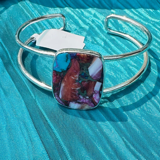Turquoise Spiny Oyster Coral Mother of Pearl Cuff