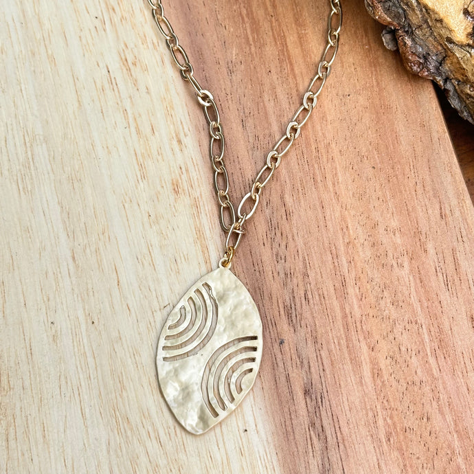 Gold Pendant Necklace