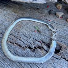 Load image into Gallery viewer, SP0100 - 8&quot; Smooth Sterling Silver Bracelet

